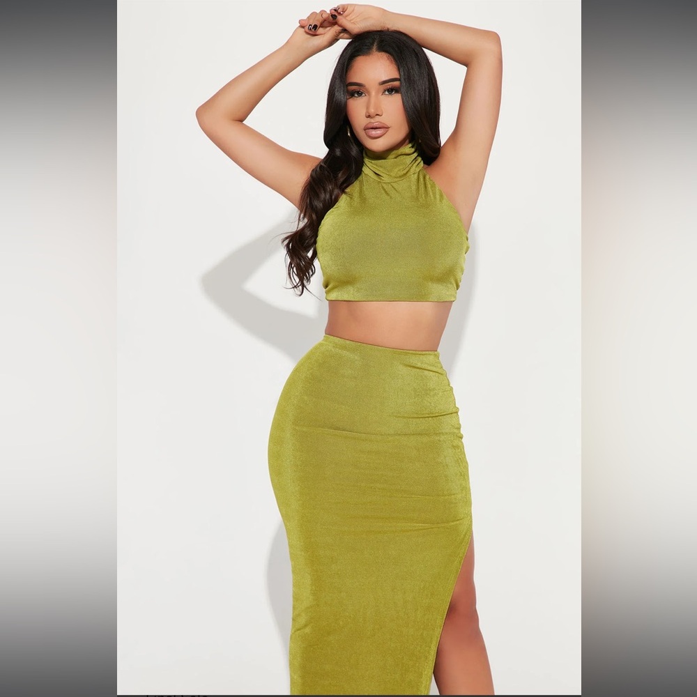 COPY - NWOT FASHION NOVA Same Girl Slinky Skirt Set - Picture 2 of 16